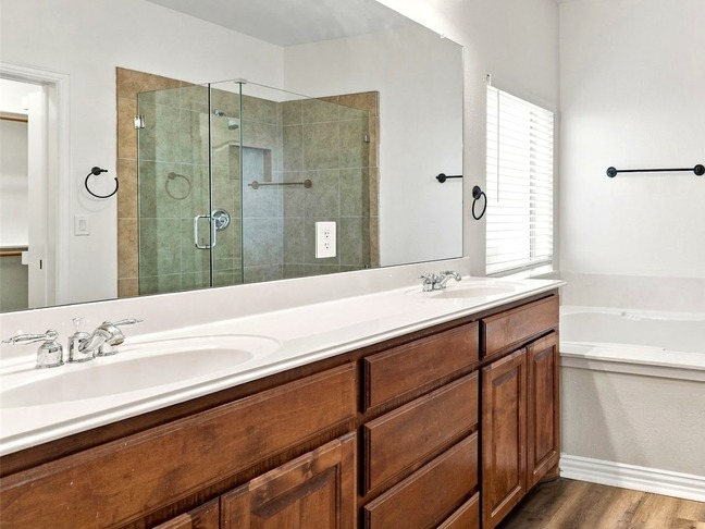Oakleigh bath after
